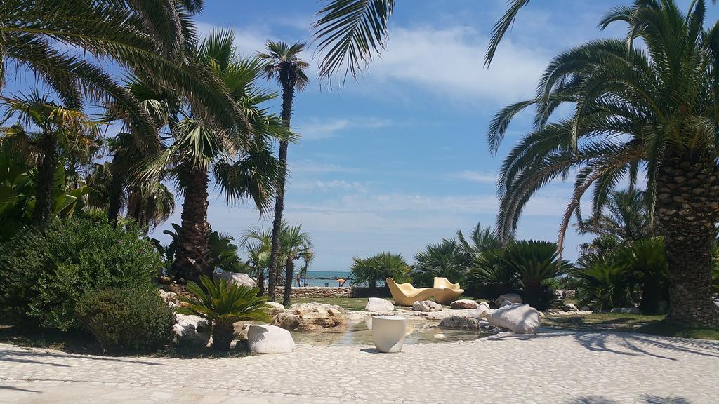 Hotel Blumen San Benedetto del Tronto Ngoại thất bức ảnh