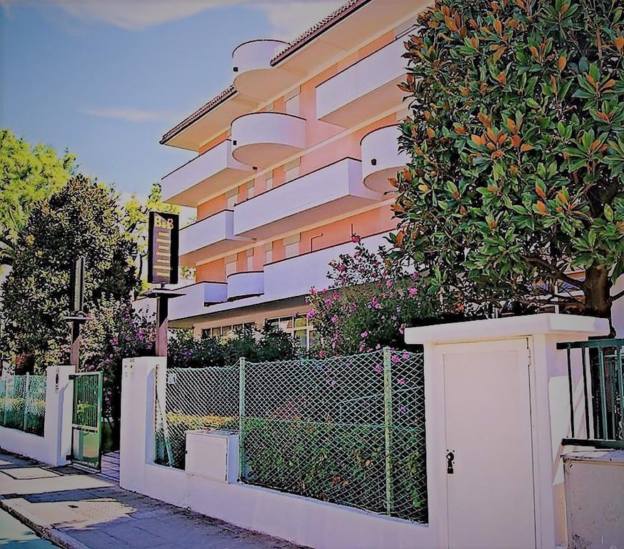 Hotel Blumen San Benedetto del Tronto Ngoại thất bức ảnh